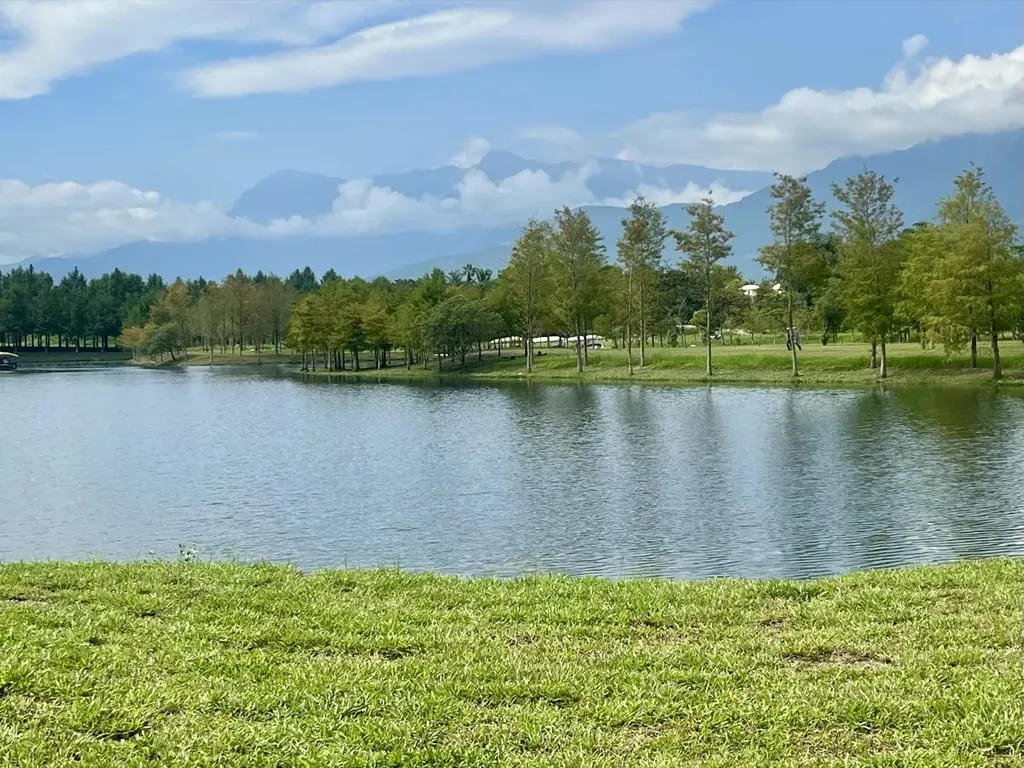 Promisedland Resort quiet lagoon and mountain morning view — Taiwan Insider